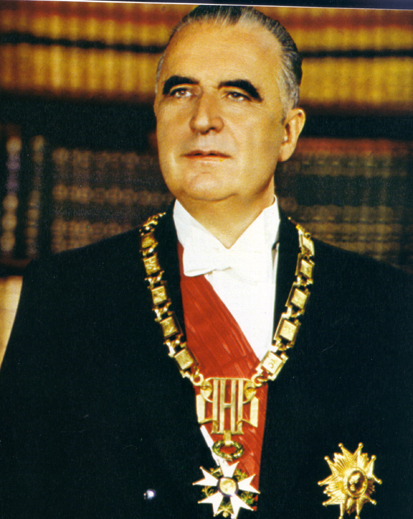 portrait georges Pompidou à l'Elysée