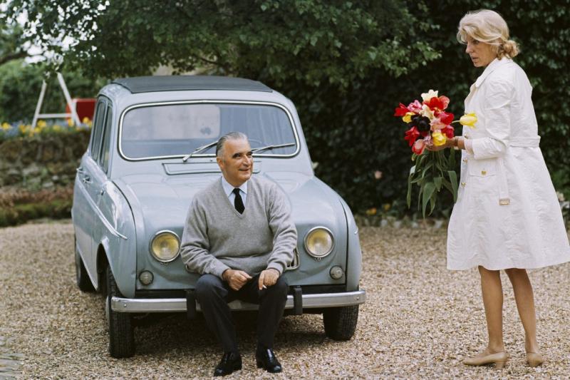 Claude et Georges Pompidou à Orvilliers (juin 1969)